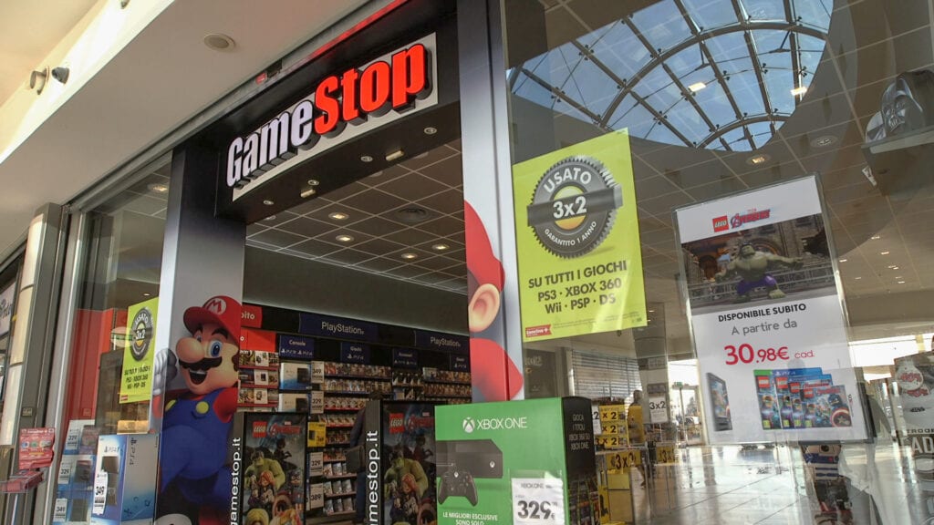 GameStop hacked, credit card data possibly stolen