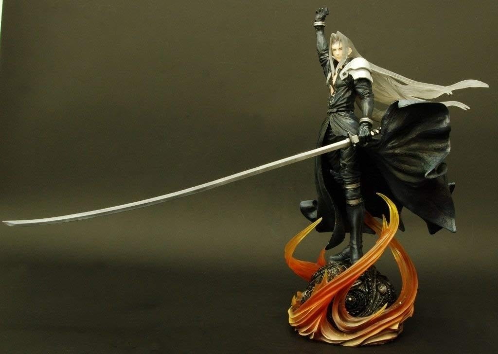 This Final Fantasy VII Sephiroth Statue Is The Perfect Tribute To The One-Winged Angel