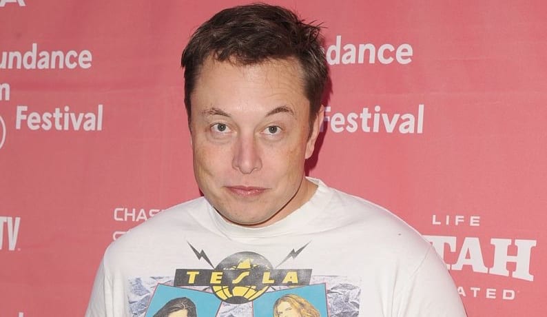 Elon Musk Compares Social Media Sites To Dark Souls And Other Video Games