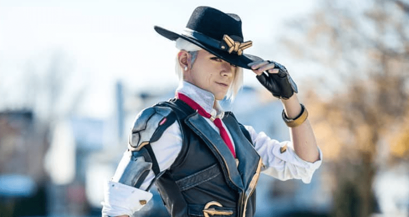 Overwatch Ashe Cosplay